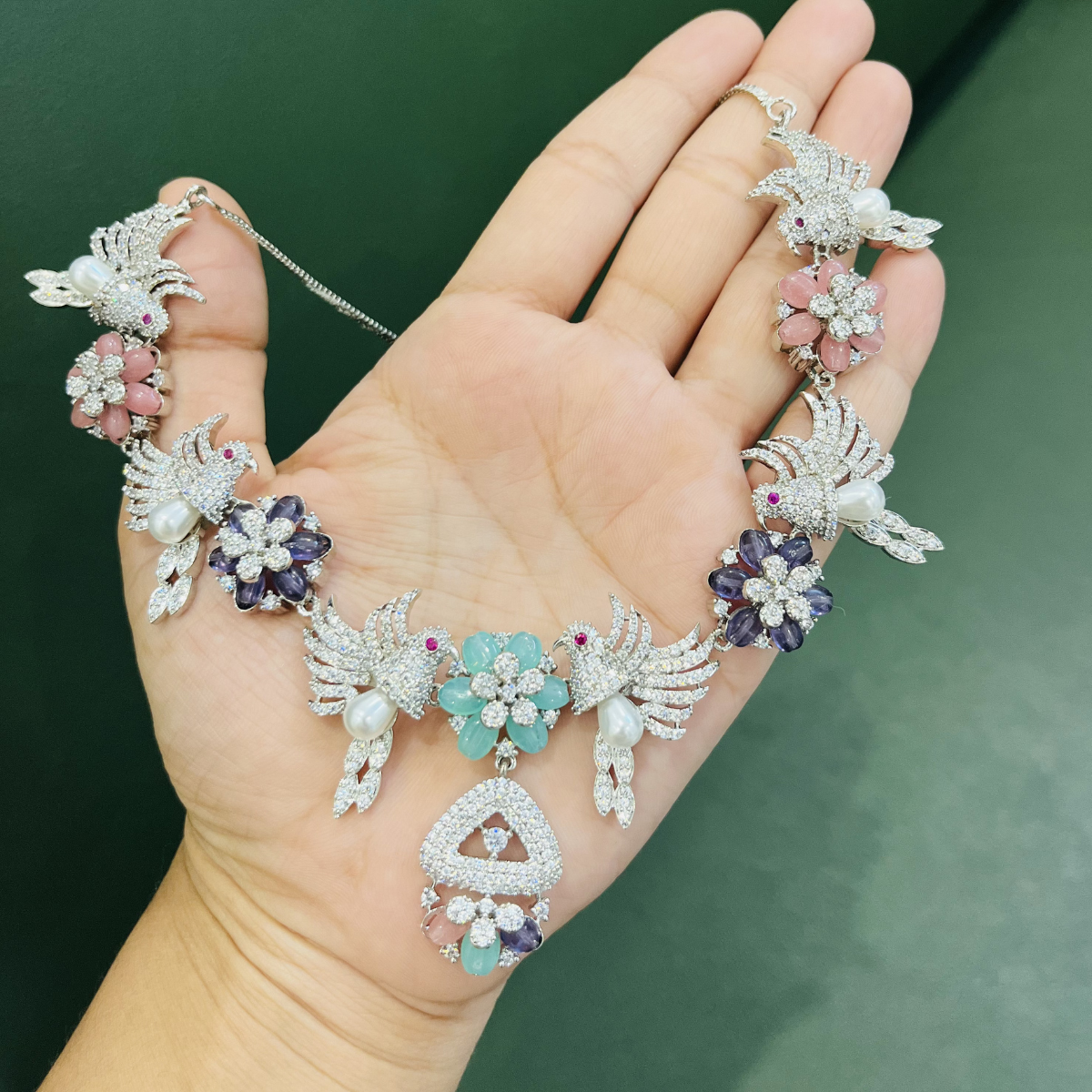 Mozonight Stone Ad Necklace