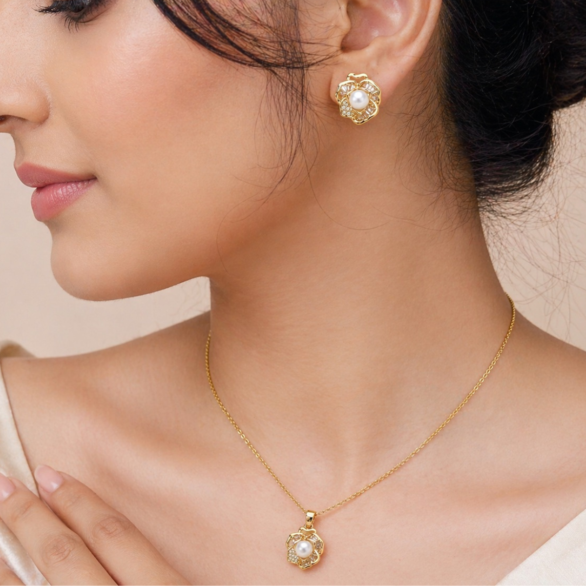 Flora Gold Combo Set