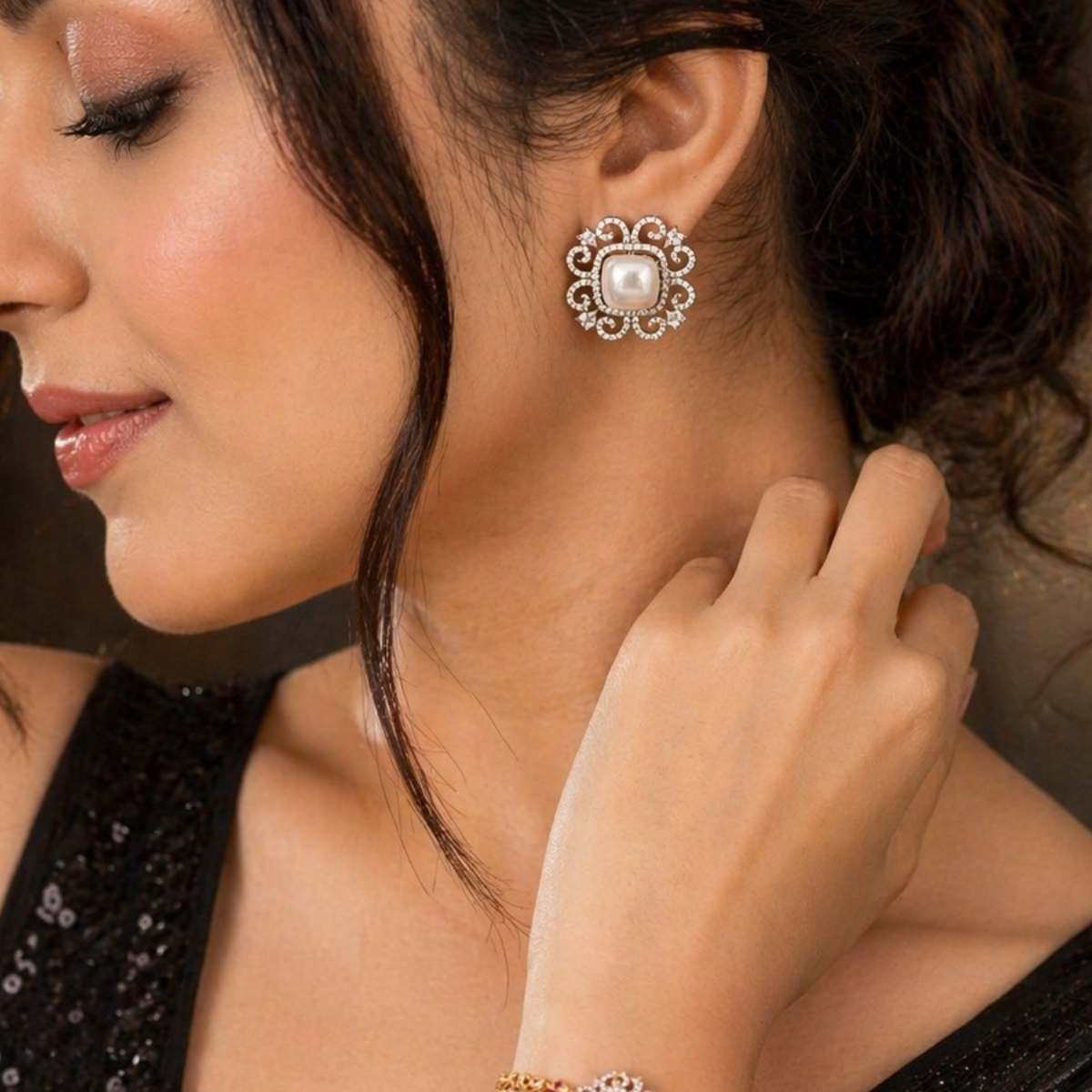 AD Diamond Silver Changable Earing