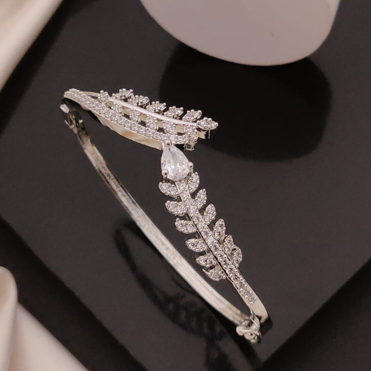 Ad silver khushi Bracelet