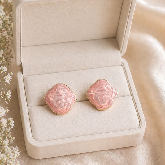 Aura Pink Earing