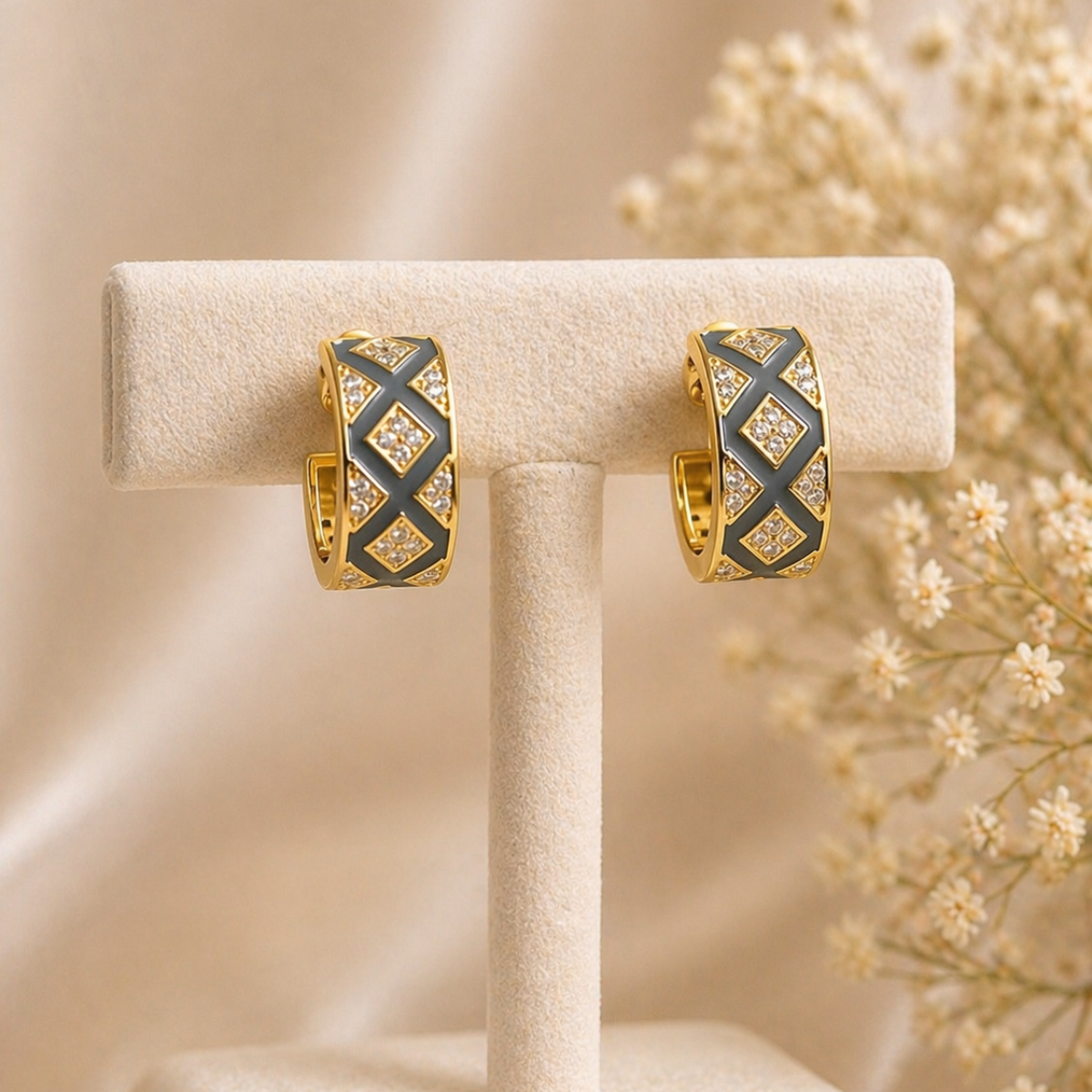Anti Tarnish Elvi Earing