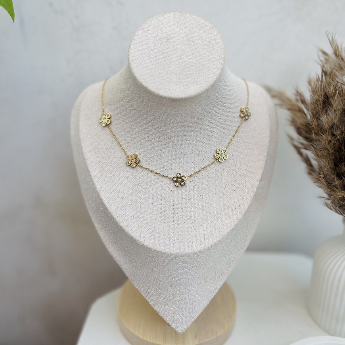 Anti Tarnish Flower Necklace
