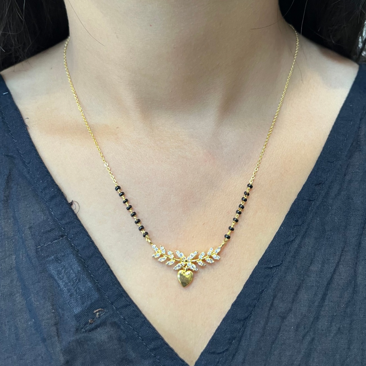 Raveena Mangalsutra