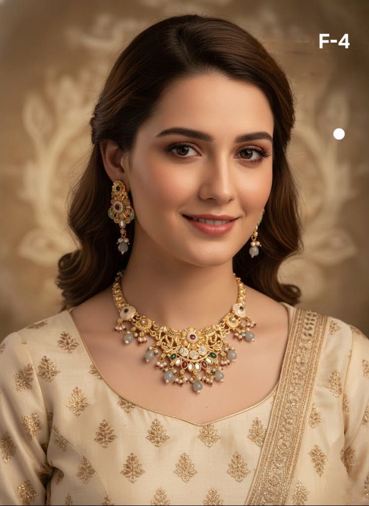 Rajora Copper Necklace