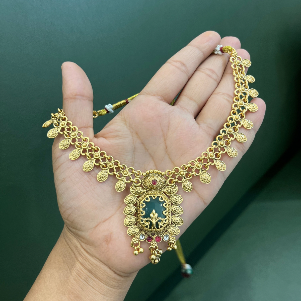Sarojani Heritage Necklace
