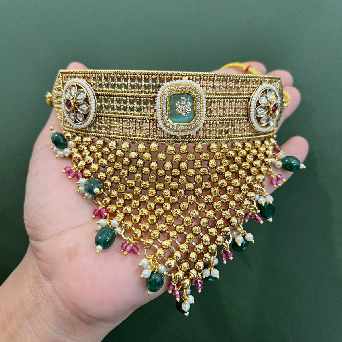 Jodha Choker Set