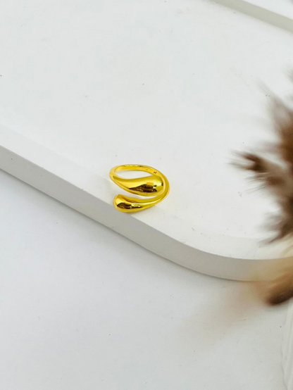 Anti Tarnish Bold Gold Wrap Ring