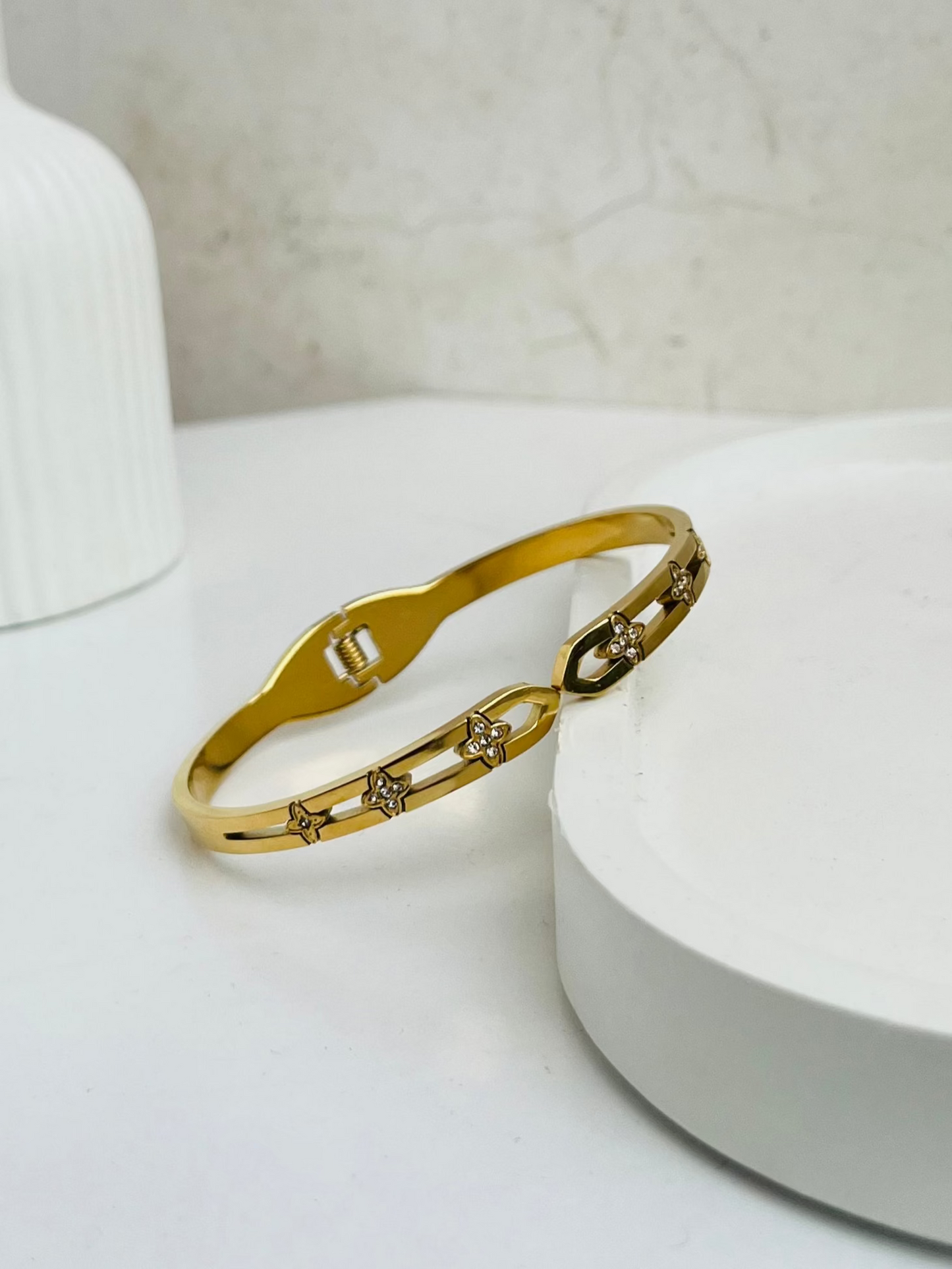 Anti Tarnish Signature Sparkle Bracelet