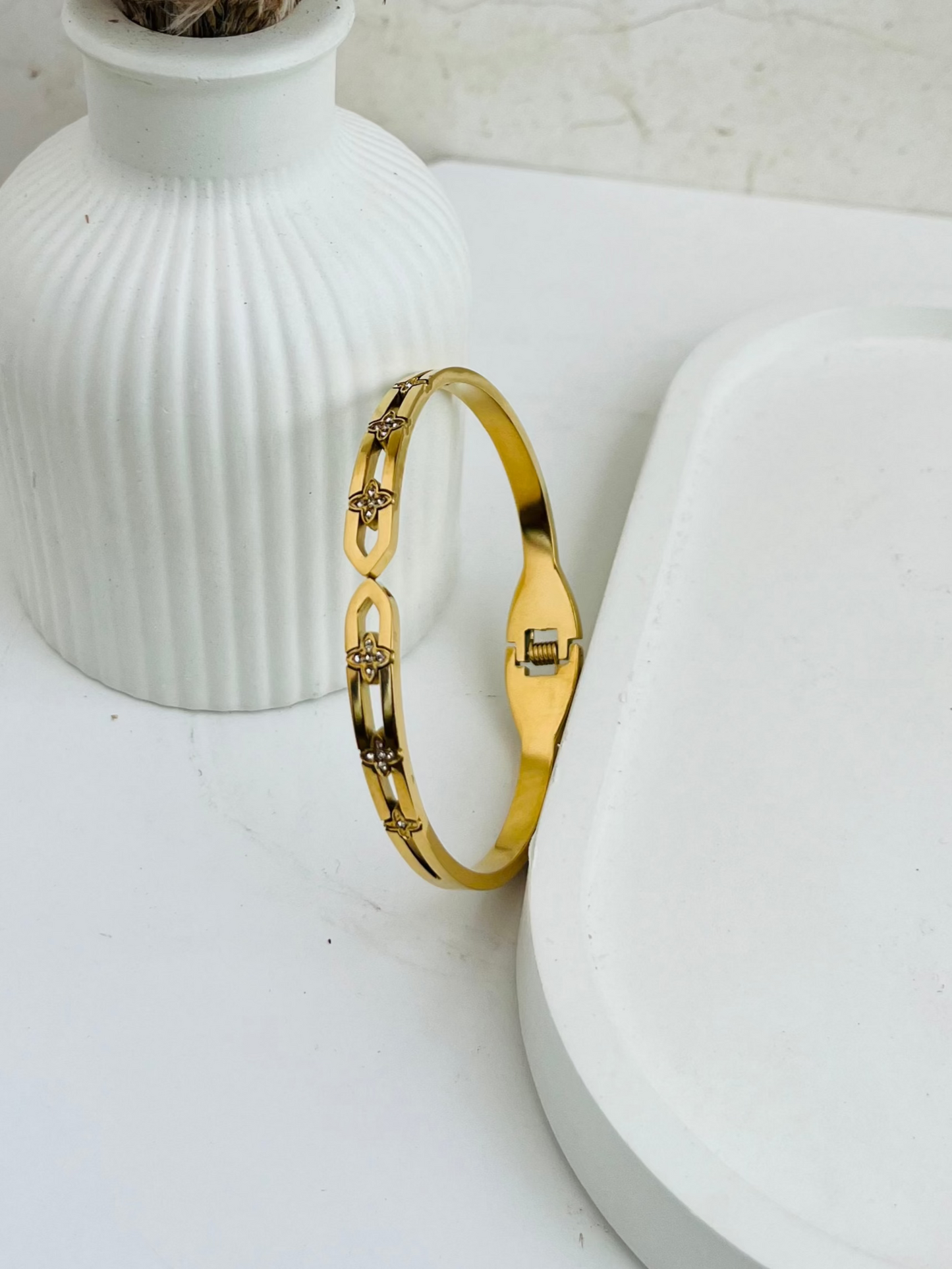 Anti Tarnish Signature Sparkle Bracelet