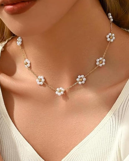Pearl Daisy Necklace