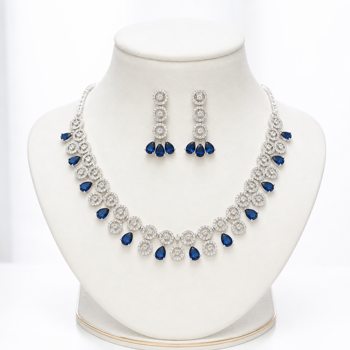 AD Fiona Necklace