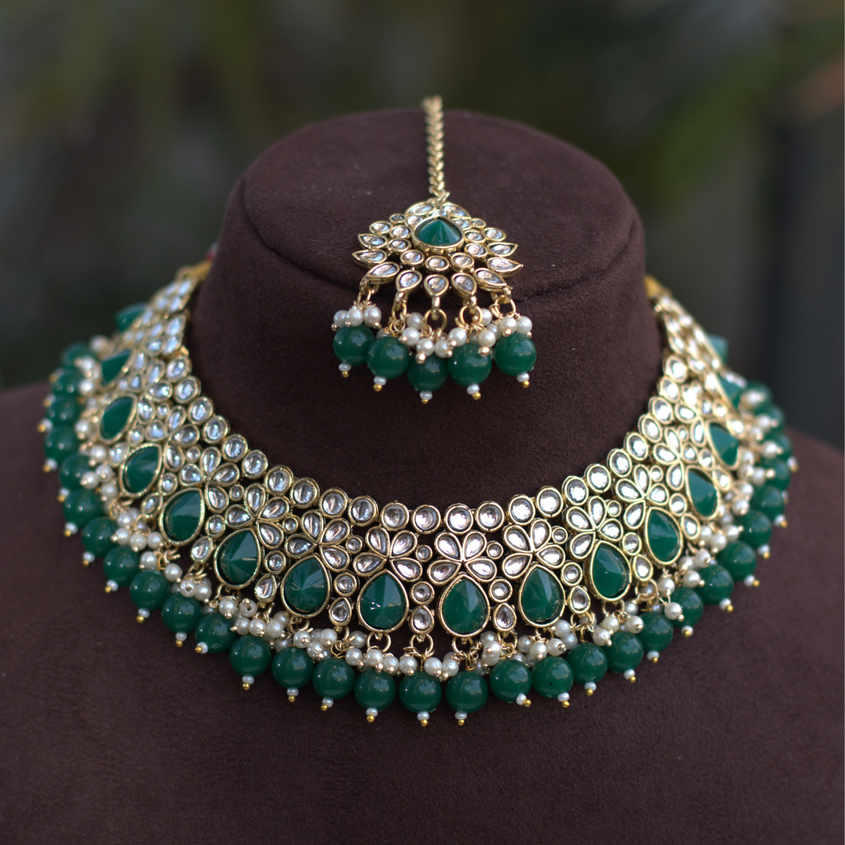 kundan Green Necklace