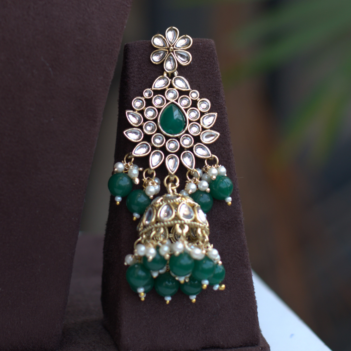 kundan Green Necklace