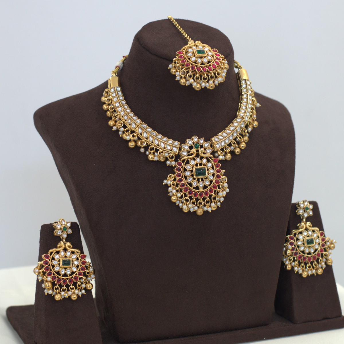 Suvarna Necklace