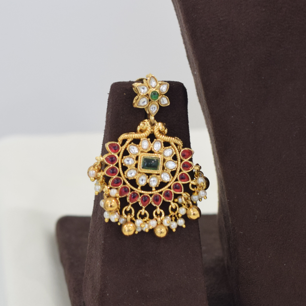 Suvarna Necklace
