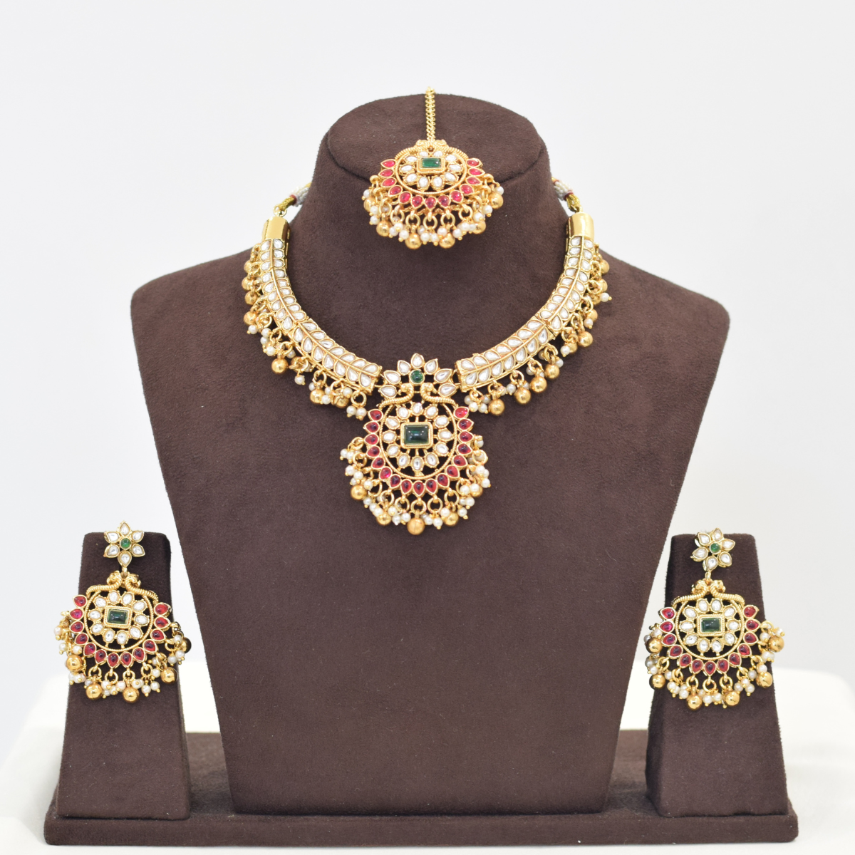 Suvarna Necklace