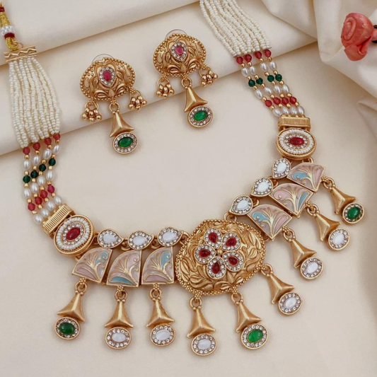 shreya  Necklace